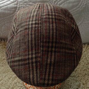 Men's Poly/Wool Blend Newsboy, Cabbie Hat; Brown Plaid, Warm, Eclectic Grandpa